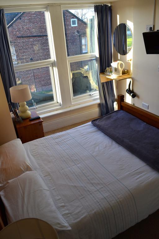 The Avenue Bed And Breakfast Newcastle upon Tyne Exterior photo
