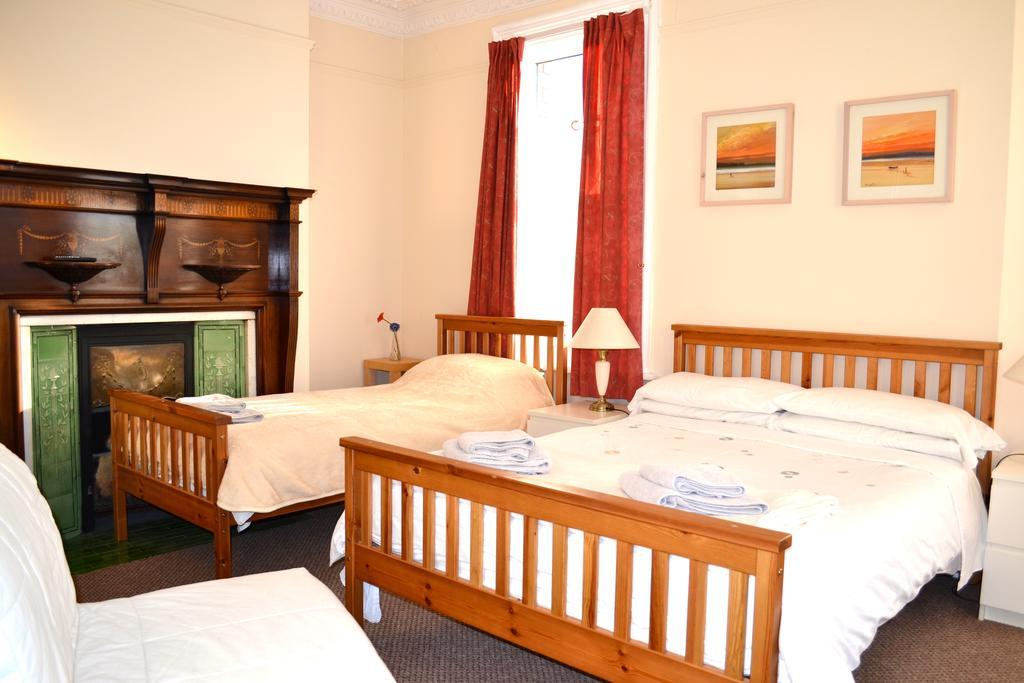 The Avenue Bed And Breakfast Newcastle upon Tyne Exterior photo