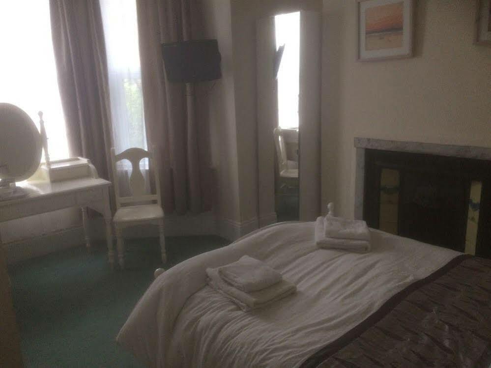 The Avenue Bed And Breakfast Newcastle upon Tyne Exterior photo